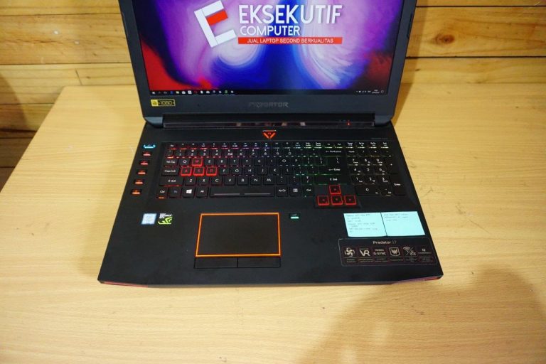 Jual Laptop Acer Predator 17 G9-793