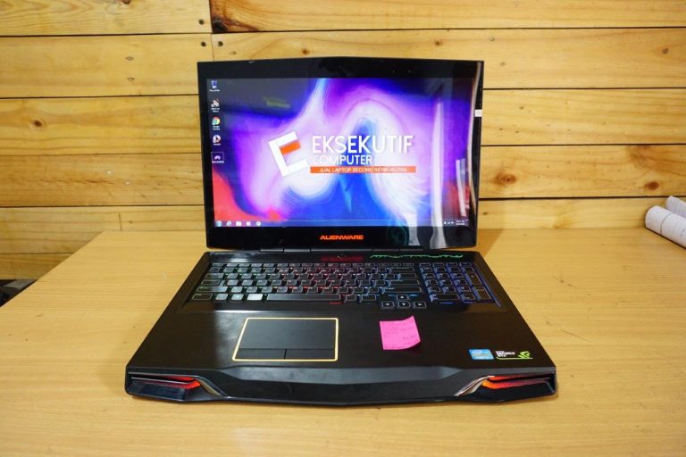 Jual Laptop Dell Alienware M17XR4a