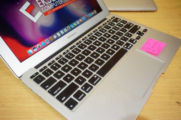 Jual Laptop Macbook Air 11 MD223 Mid 2012