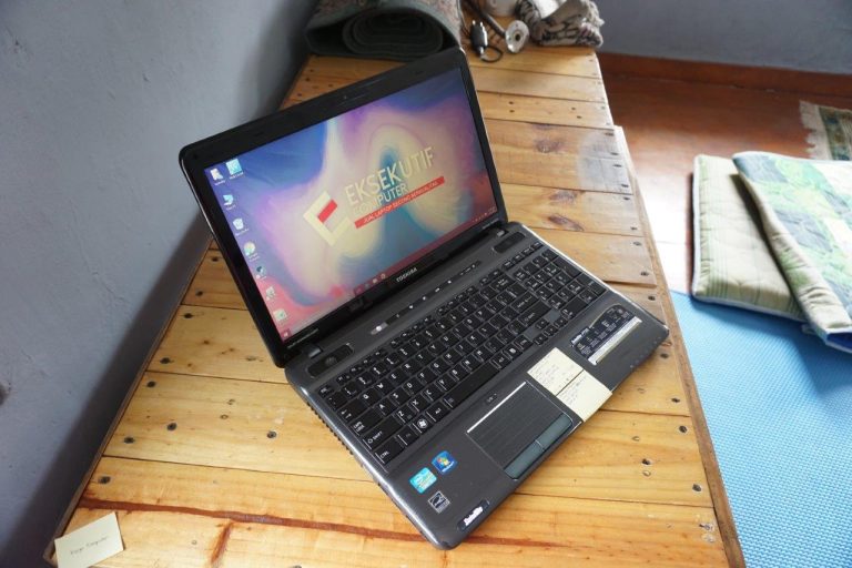 Jual Laptop Toshiba Satellite P755