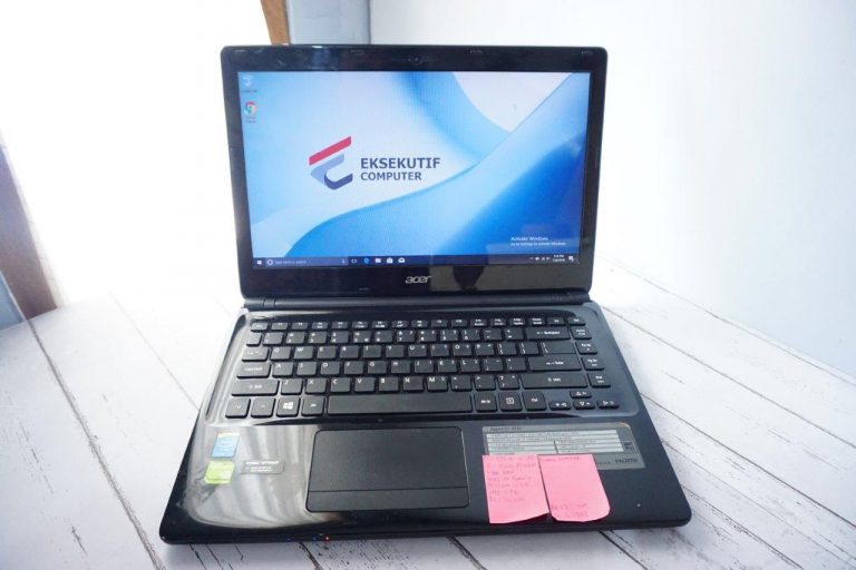 Jual Laptop Acer Aspire E1-472G Black