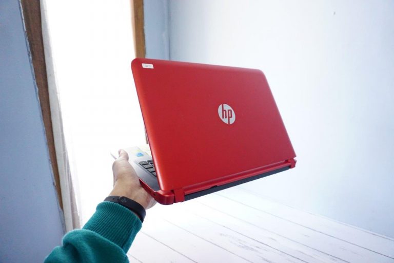 Jual Laptop HP Pavilion 14-ab021TX Red