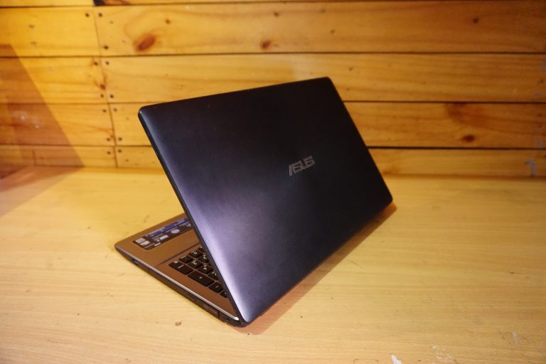 Jual Laptop Asus X550CC Touch