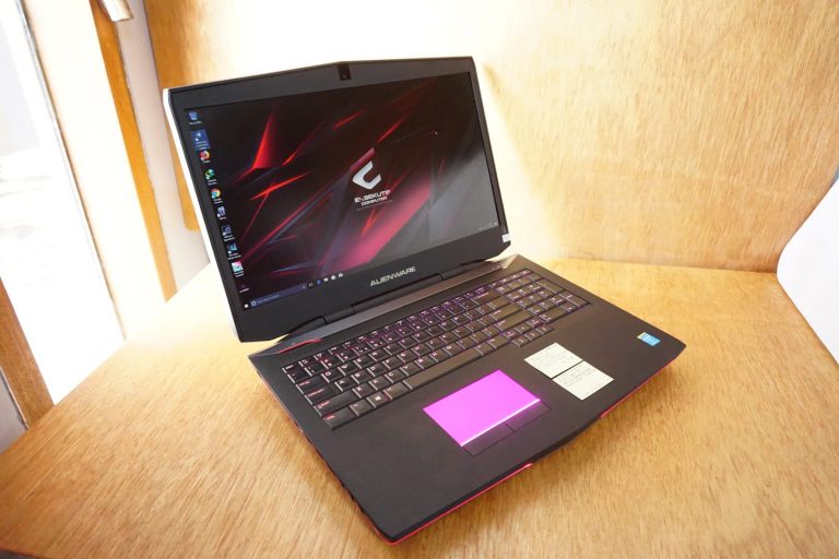 Jual Laptop Dell Alienware 17 RGB