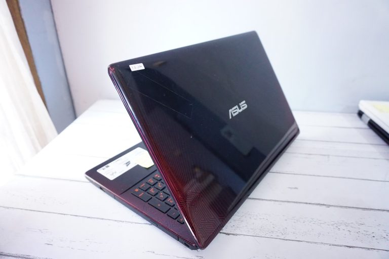 Jual Laptop Laptop Asus X550IU Black