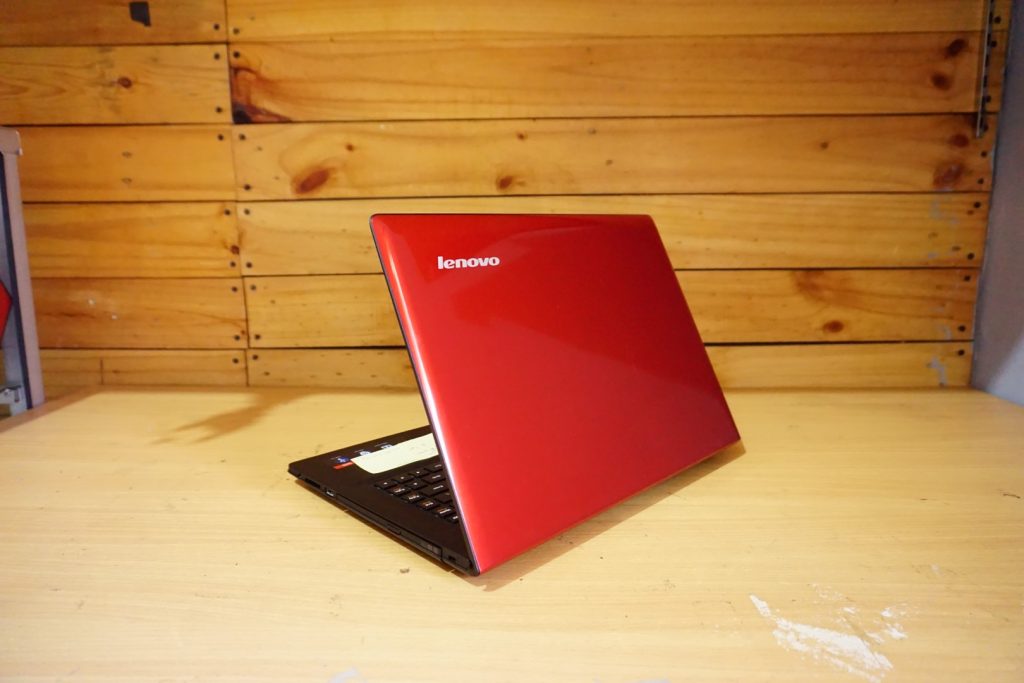 Jual Laptop Lenovo Ideapad G40-80 Core i5 RED
