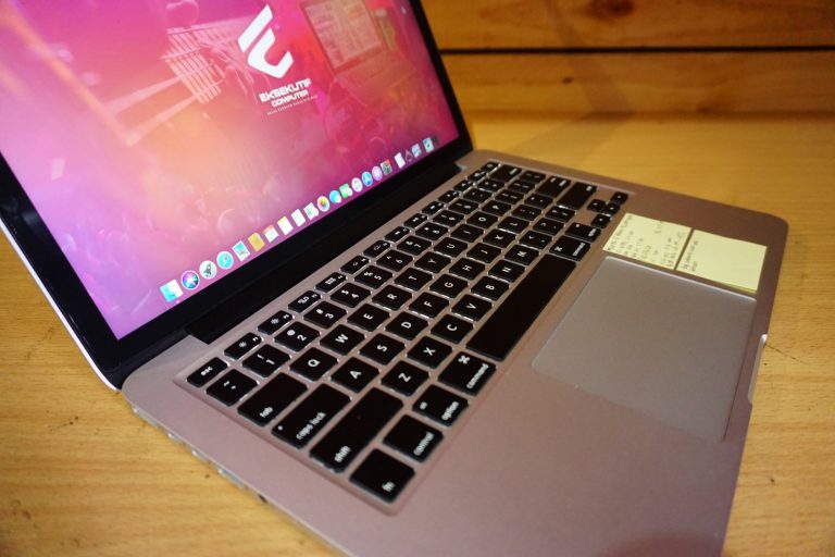 Jual Laptop MacBook Pro 13 Retina MGX82 Mid 2014