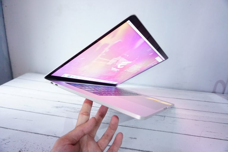 Jual Laptop Macbook Pro 15 Retina MLH42 Late 2016 Touchbar