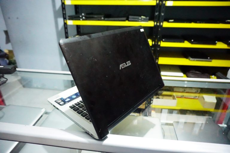 Jual Laptop Asus K46CB Core i5 Black