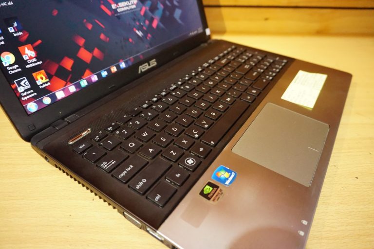 Jual Laptop Asus K55VM Core i7