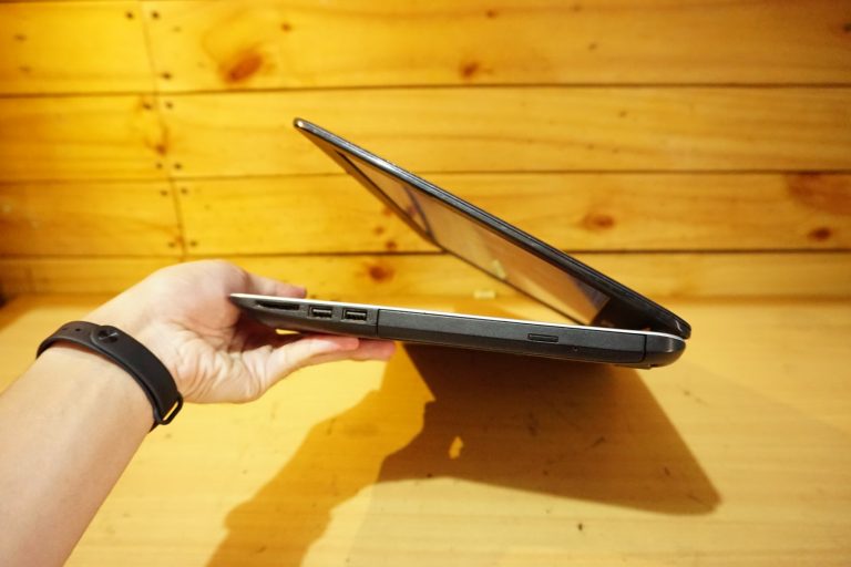 Jual Laptop Asus X455LF Core i5 Navy