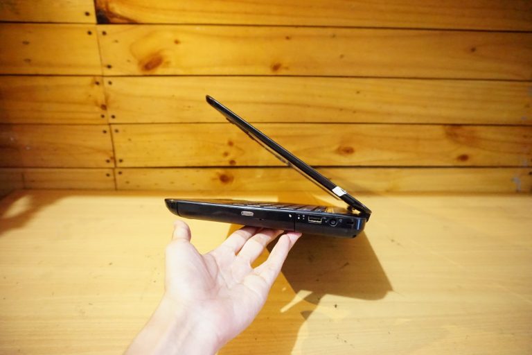 Jual Laptop HP Pavilion G4-2310TX Core i7 Black