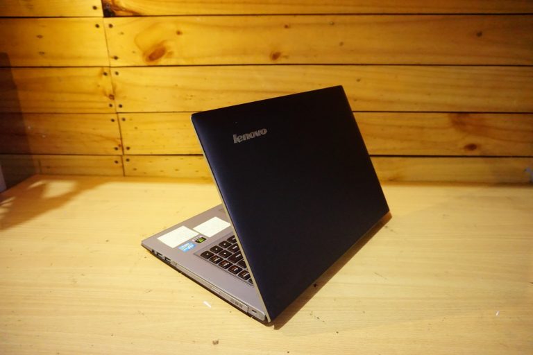 Jual Laptop Lenovo Ideapad Z400 Core i5 Black
