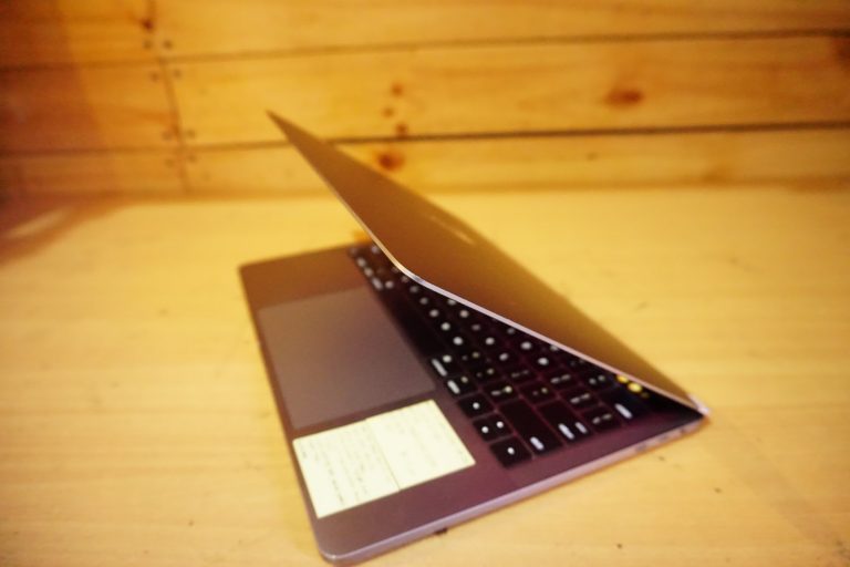 Jual Laptop Macbook Pro 13 Retina MlH12 Late 2016 Touchbar