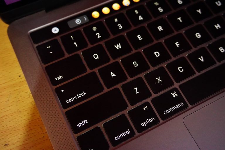 Jual Laptop Macbook Pro 13 Retina MlH12 Late 2016 Touchbar