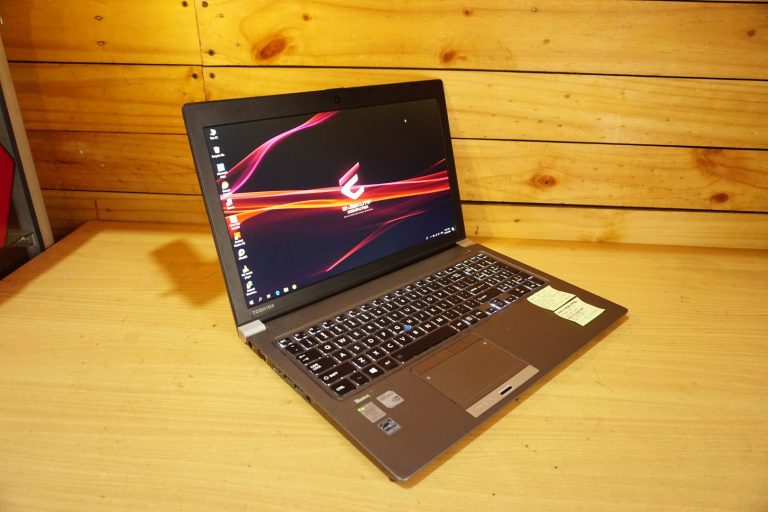 Jual Laptop Toshiba Tecra Z50-A Grey