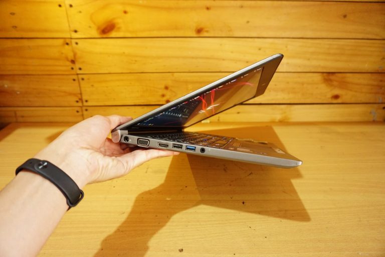 Jual Laptop Toshiba Tecra Z50-A Grey