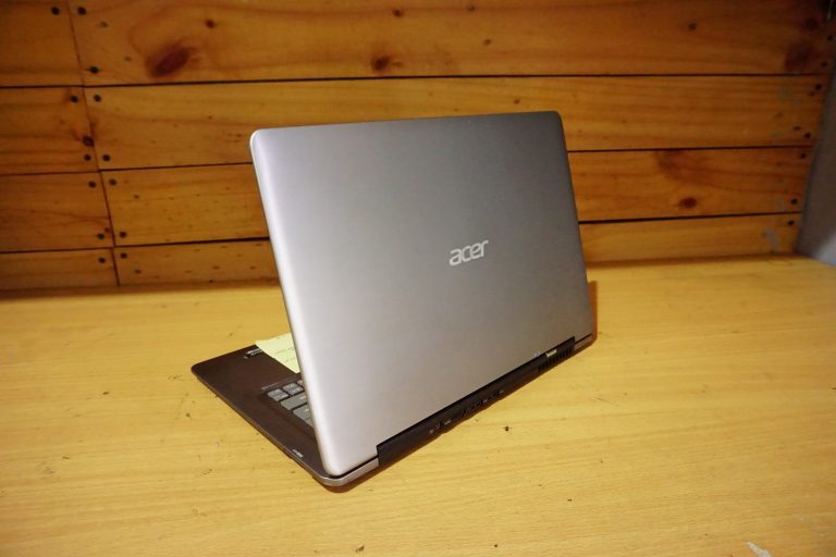Jual Laptop Acer Aspire S3-951 Core i5 Grey