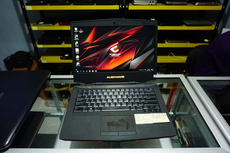 Jual Laptop Dell Alienware 14 Fullset RGB