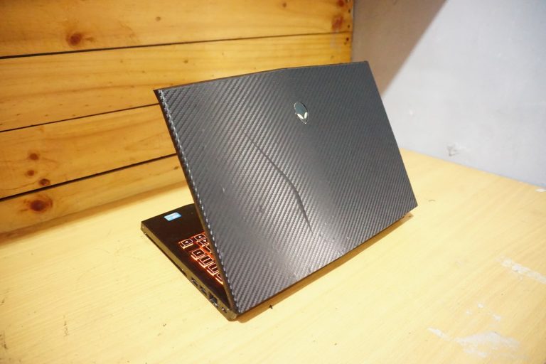 Jual Laptop Dell Alienware M14xR2 Black