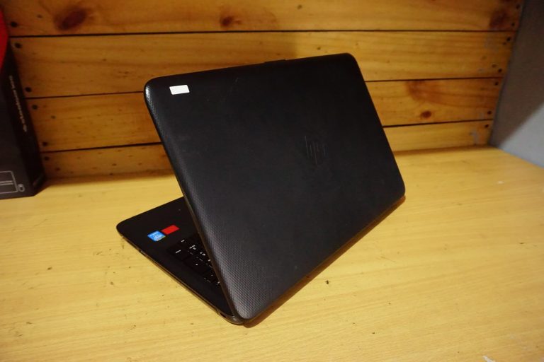 Jual Laptop HP 15-ac054tx Core i7 Black