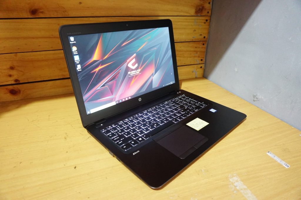 Jual Laptop HP Zbook 15U G4 Black