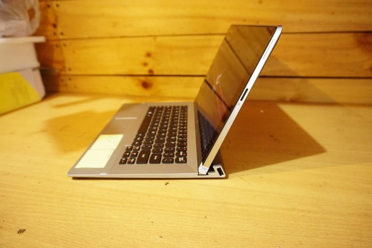 Jual Laptop Lenovo Miix 2 II Core i5 Silver 2in1