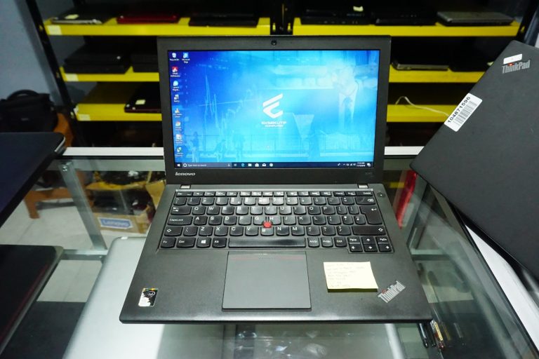 Jual Laptop Lenovo Thinkpad X240 Core i5 Black