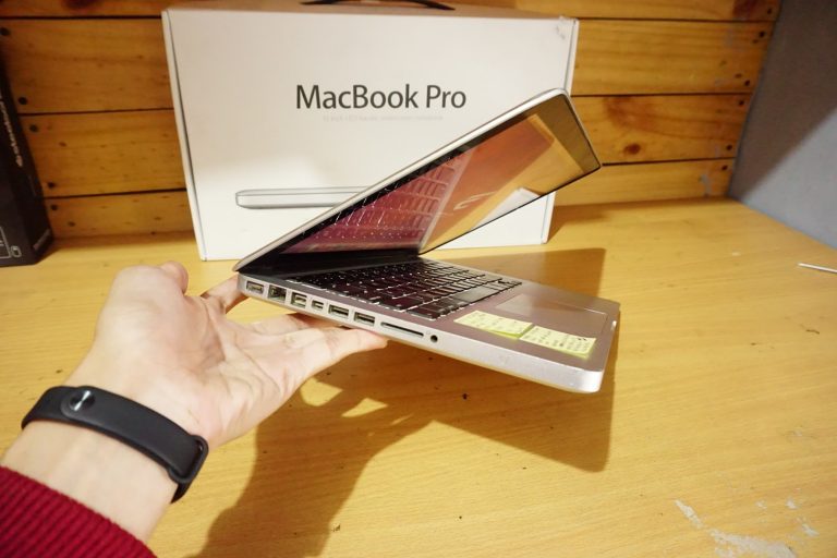 Jual Laptop Macbook Pro 13 MC700 Early 2011 Fullset