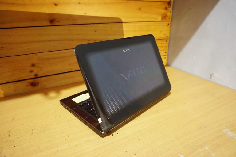Jual Laptop Sony Vaio VPCCA15PG Core i7 Black