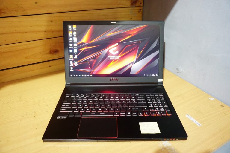 Jual Laptop MSI GS63 7RE Black