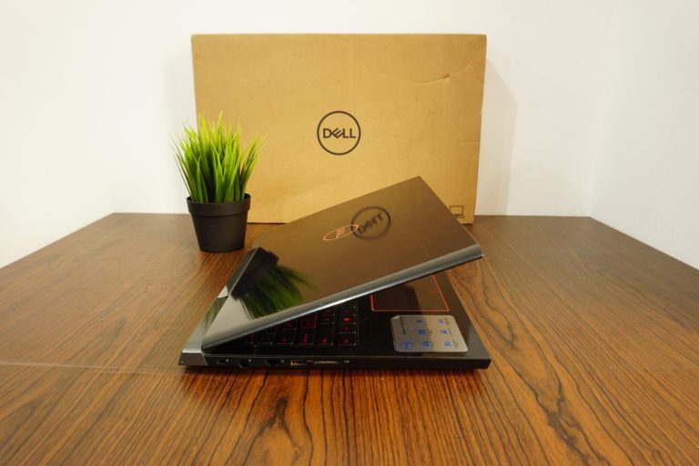 Jual Laptop Dell Inspiron 15 7577 Fullset