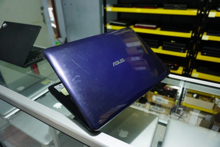 Laptop Asus A555L Core i5 Navy