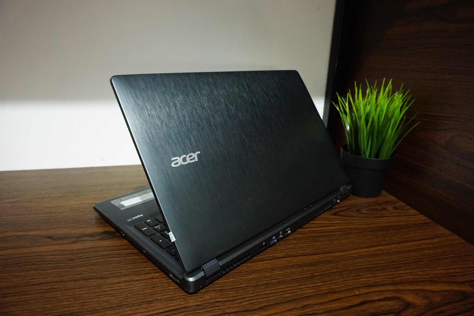 Jual Laptop Acer Aspire M5-583P Core i5 Touch