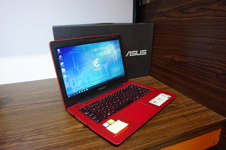 Jual Laptop Asus X456UF Core i5 Red FULLSET