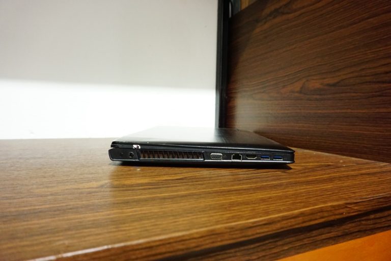 Jual Laptop Lenovo Ideapad Y500 Black
