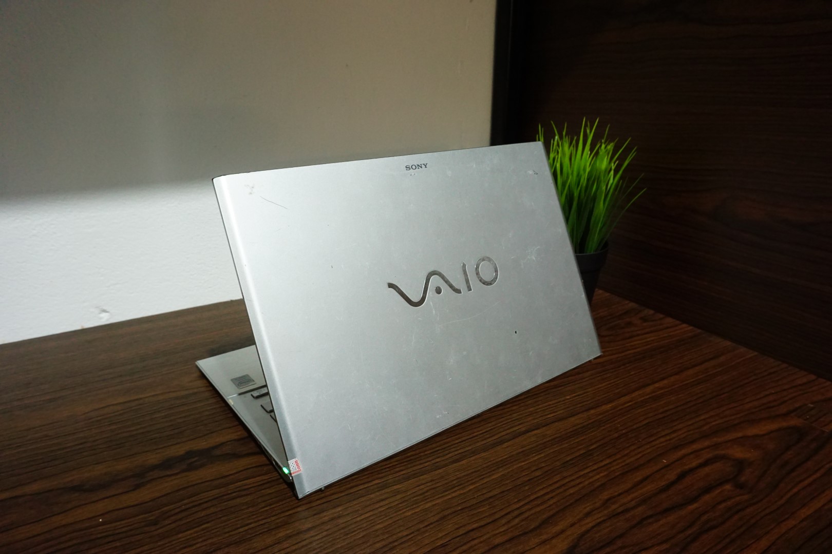 Jual Laptop Sony Vaio SVP132A1CW Silver Core i5 Touch