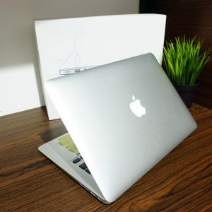 Laptop Macbook Air 13 MQD32 2017