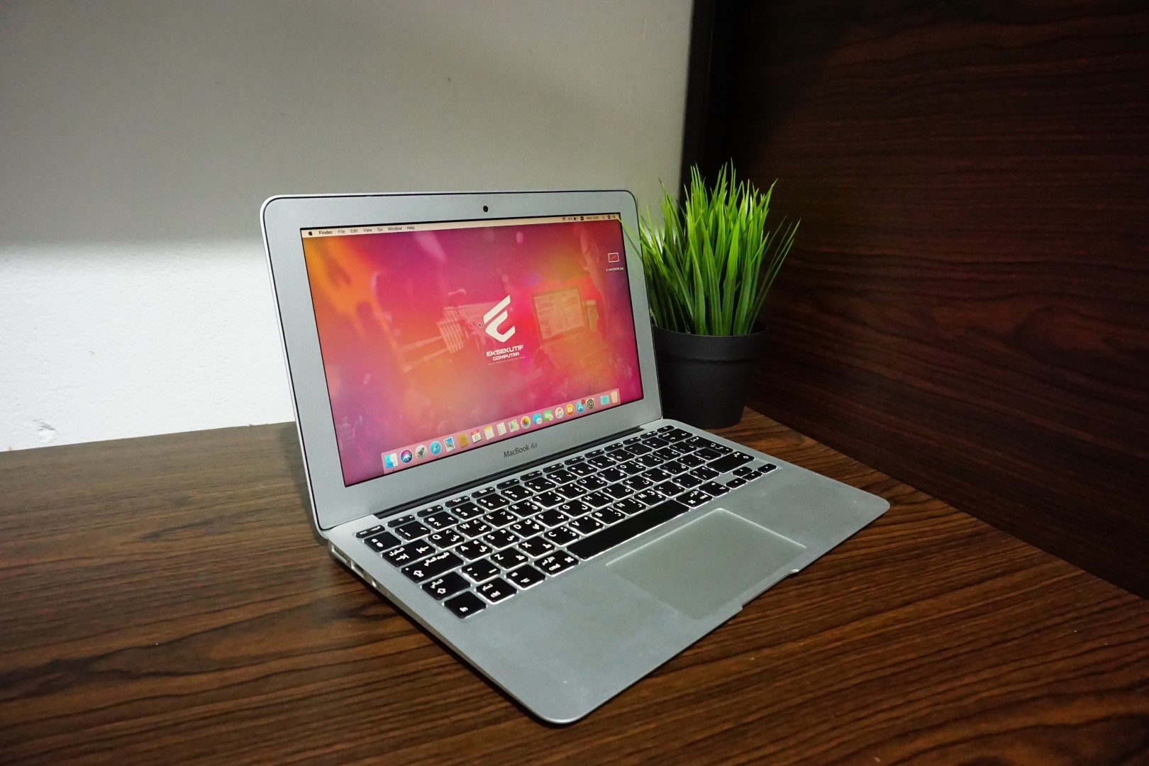 Jual Laptop Macbook Air 11 MD845 Mid 2012