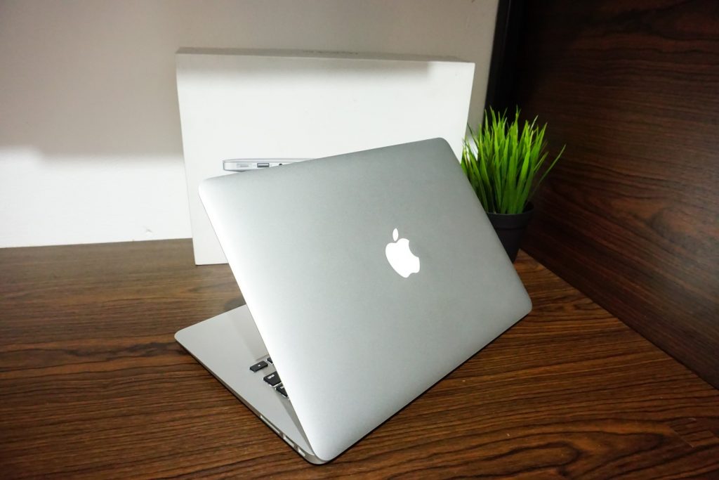 Jual Laptop Macbook Air 13 MJVE2 2015 Fullset