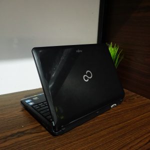 Laptop Fujitsu Lifebook SH561 Core i7 Black
