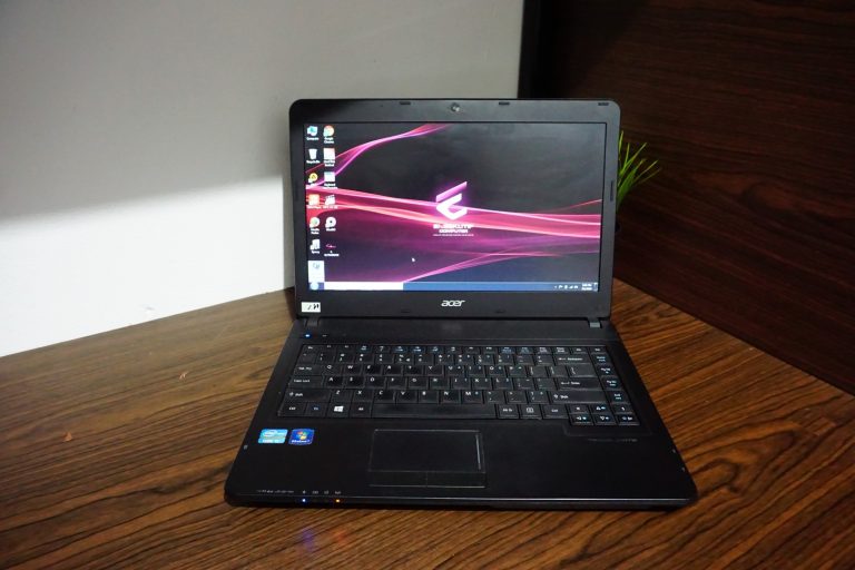 Jual Laptop Acer Travelmate P243-M i5 Black