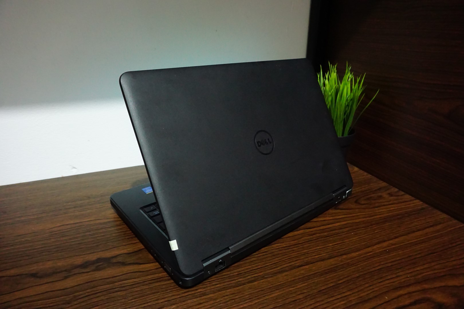 Jual Laptop Dell Latitude E5540 Core i5 Black