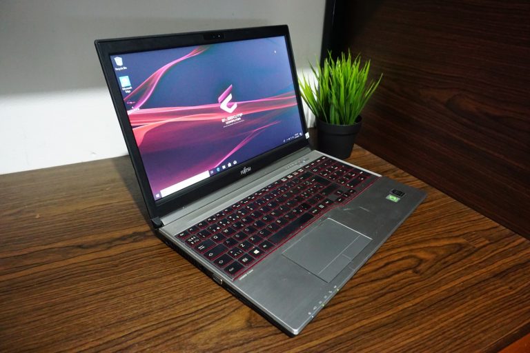 Jual Laptop Fujitsu Lifebook E754 Core i5