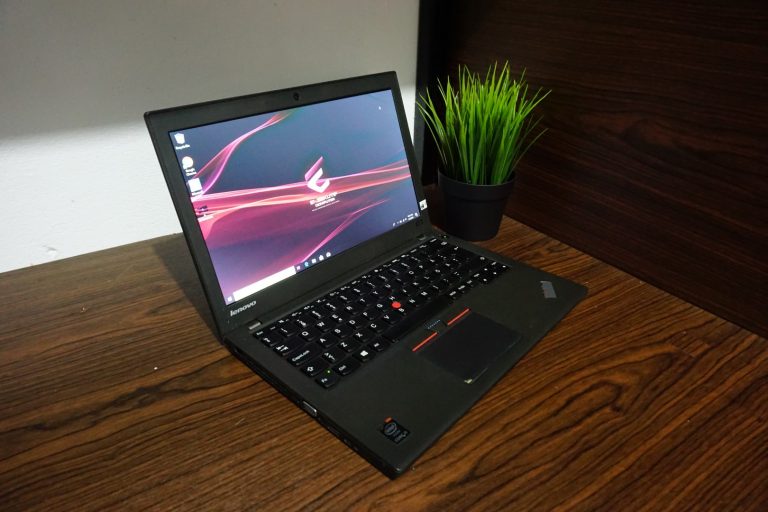 Jual Laptop Lenovo Thinkpad X250 Core i5 Unit 2