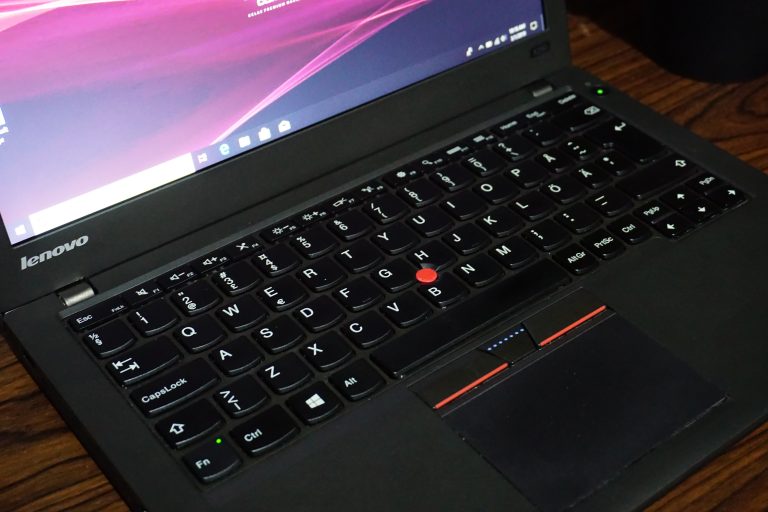 Jual Laptop Lenovo Thinkpad X250 i5 Black