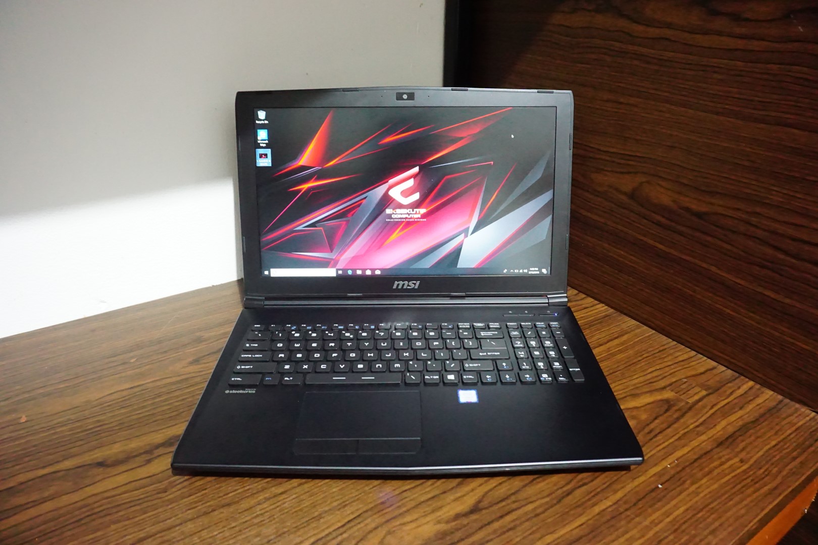 Laptop MSI Gl62 7QF Core i7 Black