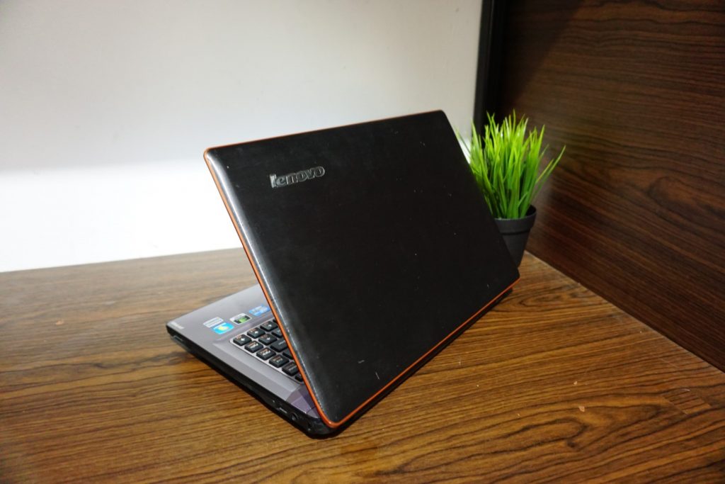 Jual Laptop Lenovo Ideapad Y470 Core i7