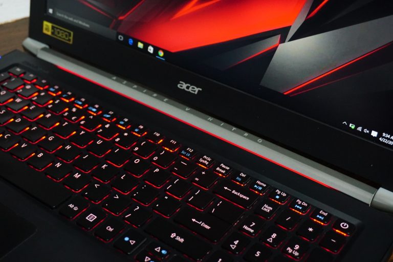 Jual Laptop Acer Aspire V15 Nitro VN7-592G Black Edition