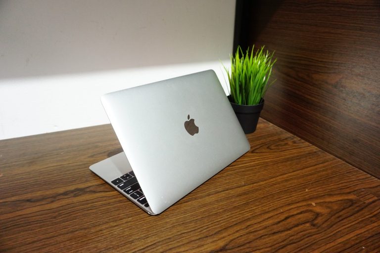 Jual Laptop Macbook 12 Retina MF855 Early 2015 Silver